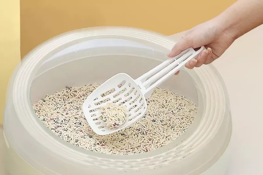 Comfortable Cat Litter Box